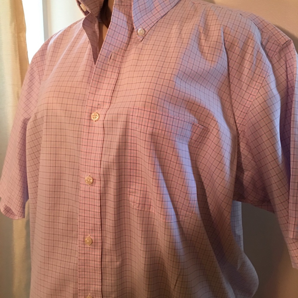 Short sleeve button down basic - Picture 4 of 8